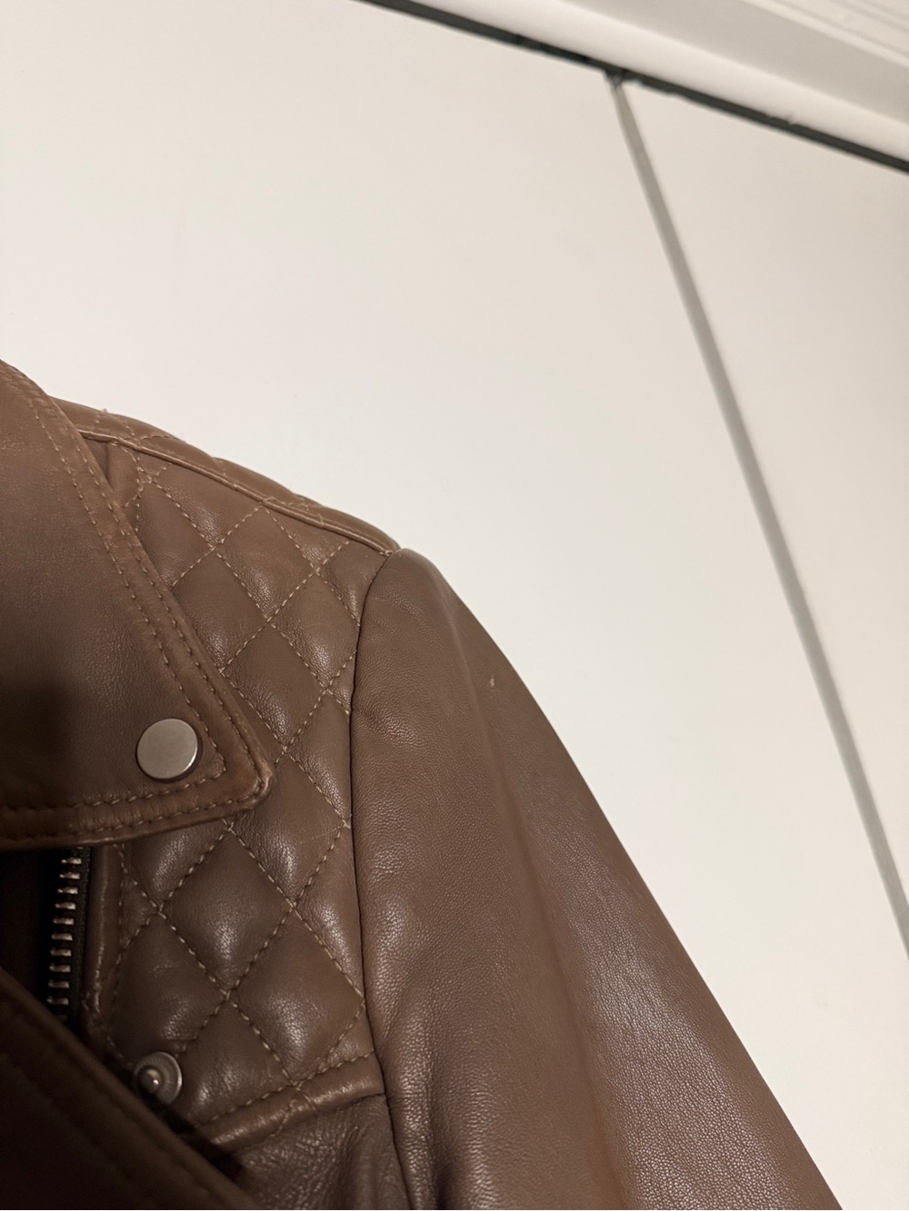 AllSaints Cropped Cargo Leather Biker Jacket - Picture 3 of 10